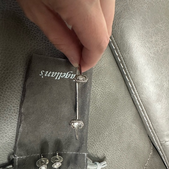 Kendra Scott - Silver Bangle Bracelet with Clear Stones and Match earrings - Picture 3 of 3